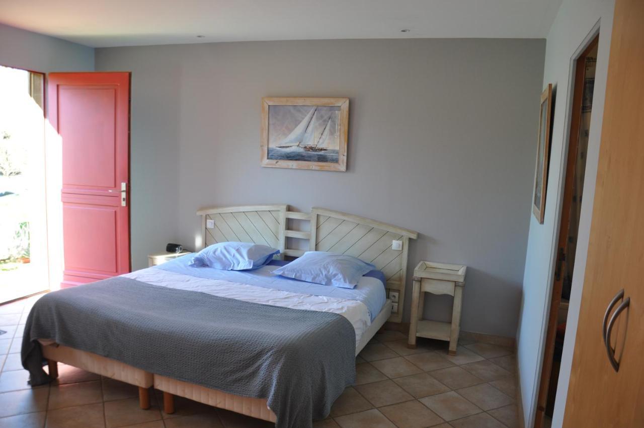 Chambre D'Hotes De L'Estuaire La Riviere-Saint-Sauveur Exterior photo